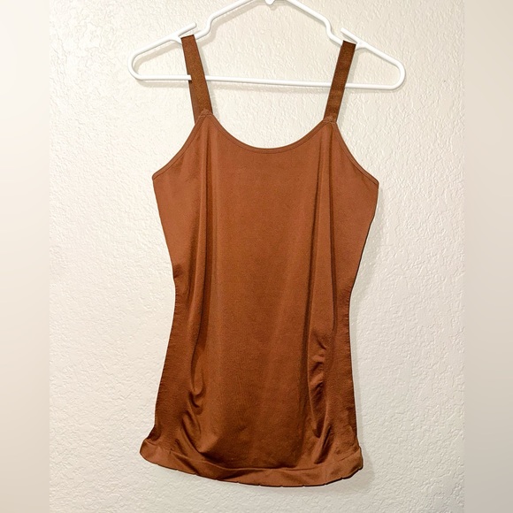 NWOT Maternity Tank Top - Picture 2 of 3